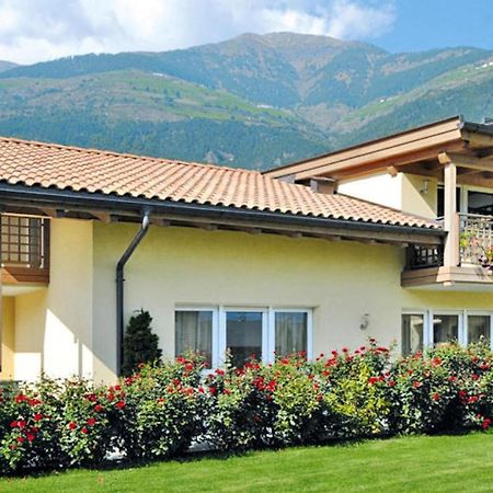 Apartment In Schlanders With Terrace Silandro Exterior foto