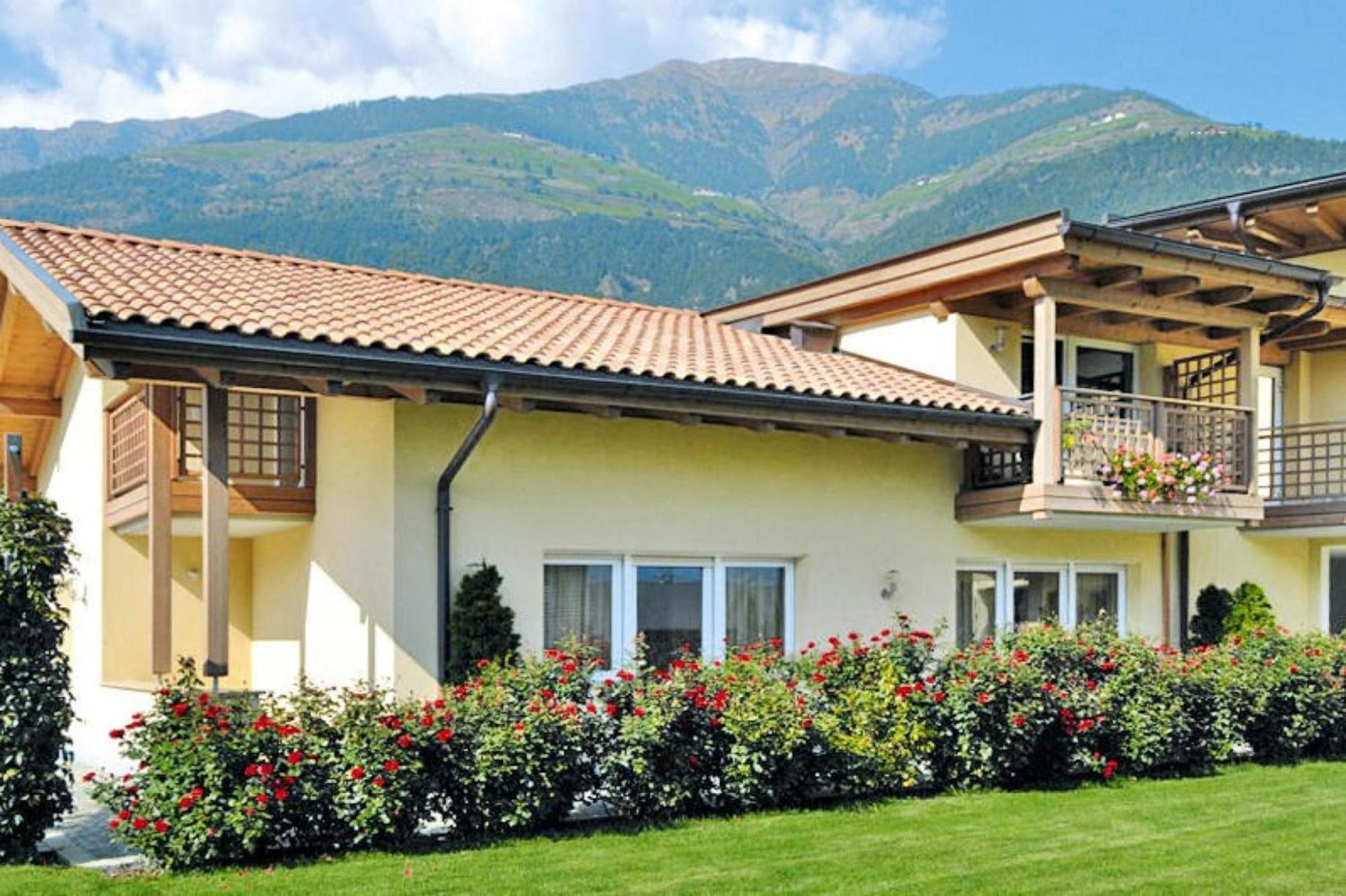 Apartment In Schlanders With Terrace Silandro Exterior foto